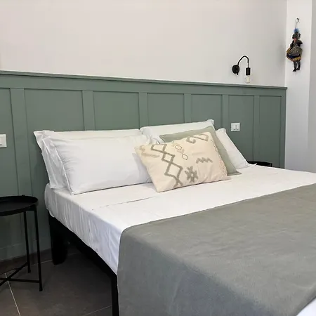 Cala Azzurra And Holidays House 4* Macari