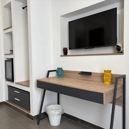 Cala Azzurra And Holidays House