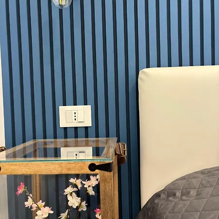 Cala Azzurra And Holidays House Frühstückspension