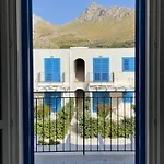 Cala Azzurra Bed & Breakfast Macari