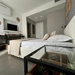 Cala Azzurra Alojamento de Acomodação e Pequeno-almoço 4*