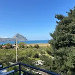 Cala Azzurra Alojamento de Acomodação e Pequeno-almoço 4*