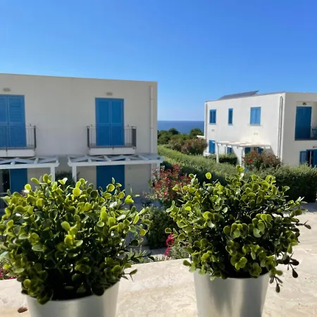 Cala Azzurra And Holidays House