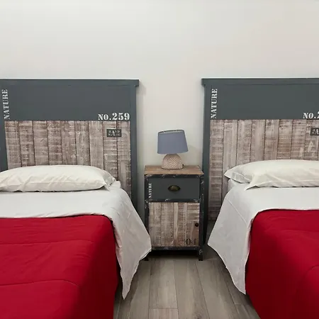 Couette-café Cala Azzurra And Holidays House *
